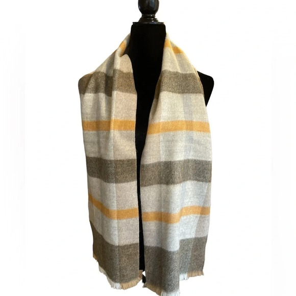 Vintage Trimingham's Bermuda Scarf Plaid Made in France Neutral - Picture 5 of 6